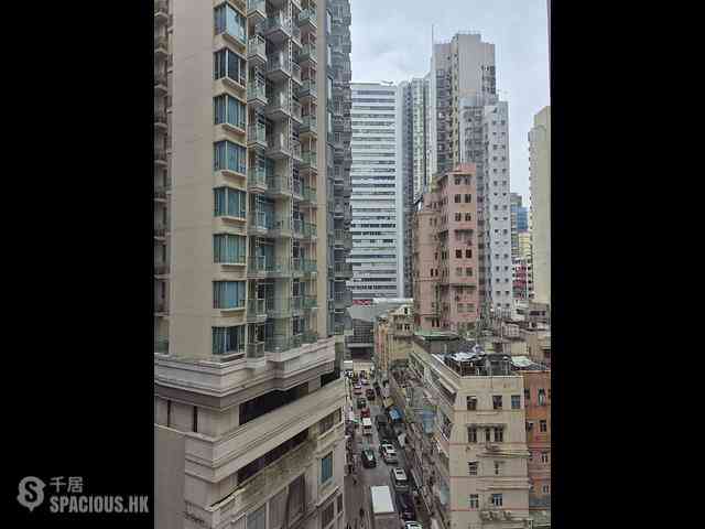 Wan Chai - Fu Yuen Building 05