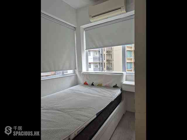 Wan Chai - Fu Yuen Building 07