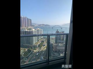 Tseung Kwan O - Twin Peaks Block 2 02