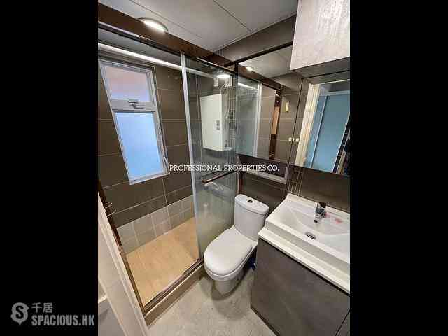 North Point - Harbour Court 09