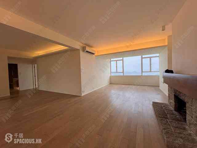 The Peak - Vivian Court 10
