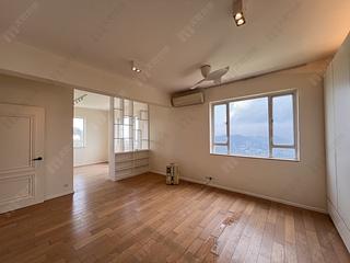 The Peak - Vivian Court 13