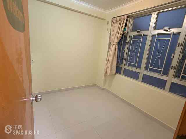 North Point - Fok Ying Building 05