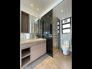 Causeway Bay - Bay View Mansion 03
