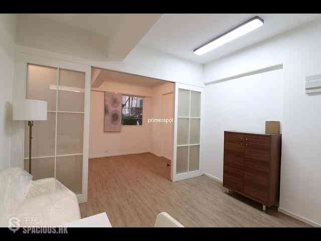 Wan Chai - On Hing Mansion 05