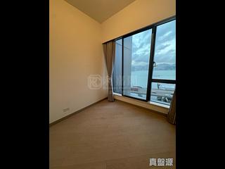 North Point - Victoria Harbour Phase 2B-3 Tower 2 07