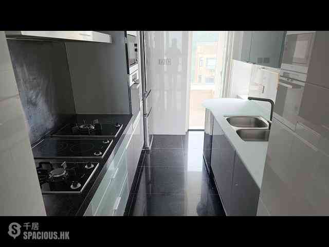 Tai Hang - The Legend Block 1 04
