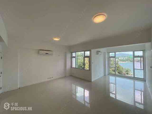 Chung Hom Kok - Cypresswaver Villas 02