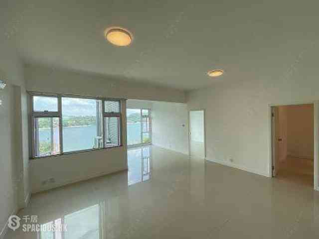 Chung Hom Kok - Cypresswaver Villas 01