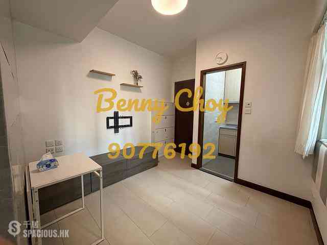 Sai Ying Pun - Federate Building 03