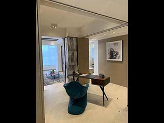 Causeway Bay - Miami Mansion 02