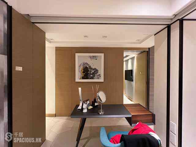 Causeway Bay - Miami Mansion 05