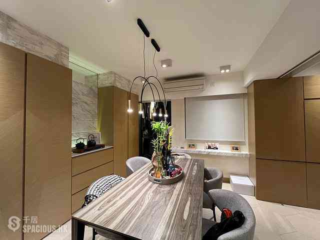 Causeway Bay - Miami Mansion 06