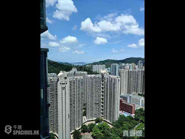 Tseung Kwan O - The Metro City Phase 1 01