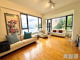 Repulse Bay - The Beachfront 03