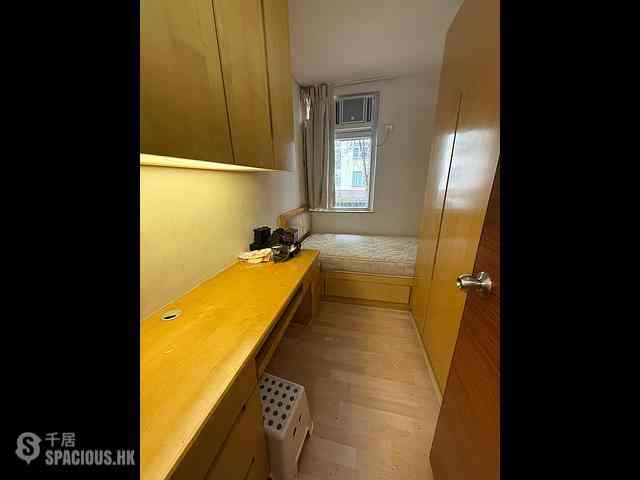 Lai Chi Kok - Mei Foo Sun Chuen Phase 7 09