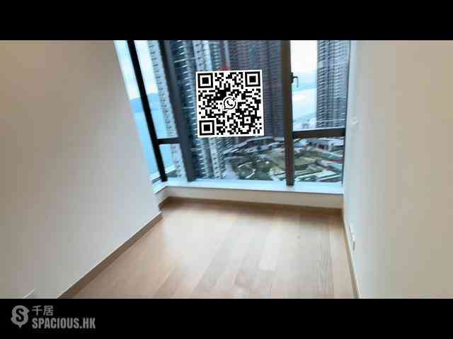 Lohas Park - Lohas Park Phase 12A Seasons Place Tower 3B 03
