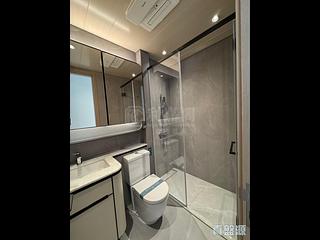 Lohas Park - Lohas Park Phase 12A Seasons Place Tower 3B 06