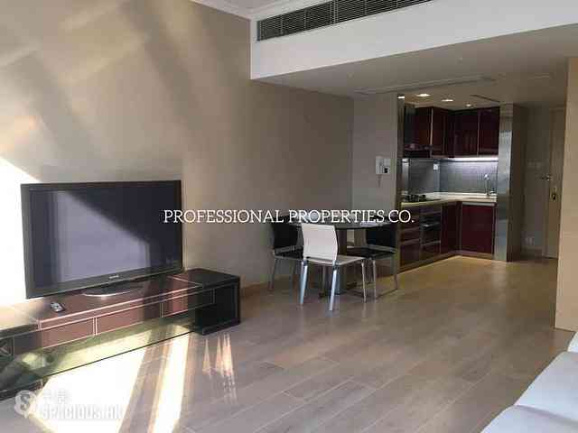Wan Chai - Convention Plaza Apartments 01