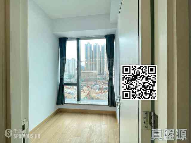 Tseung Kwan O - Capri Block 9 04