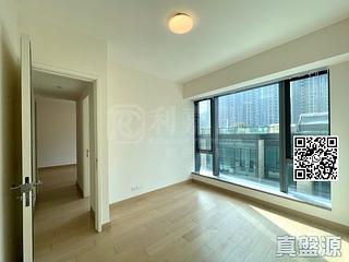 Tseung Kwan O - Capri Block 9 03
