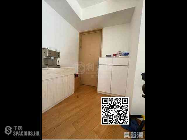 Tseung Kwan O - The Papillons Block 5 03