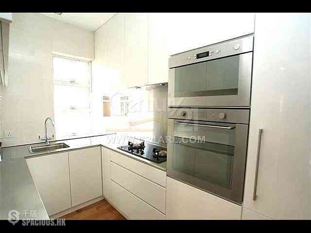 Leighton Hill - Starlight House 03