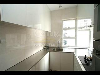 Leighton Hill - Starlight House 04