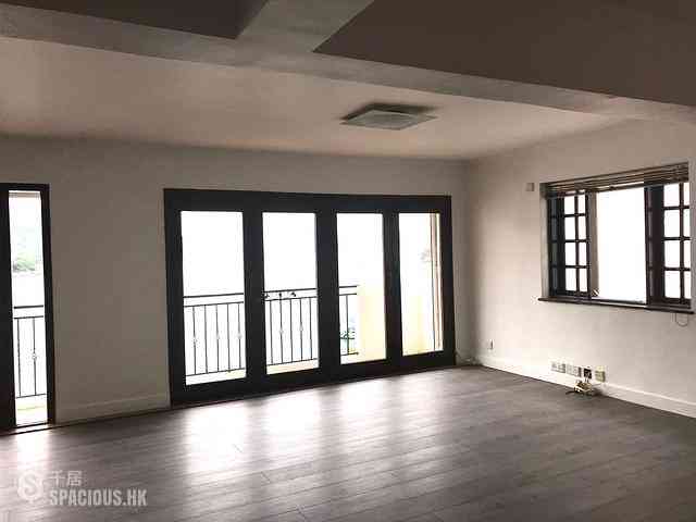 Clear Water Bay - Tai Hang Hau 04