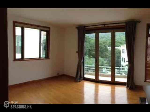 Sai Kung - Robina 08