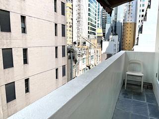 Central - Wo On Building 02