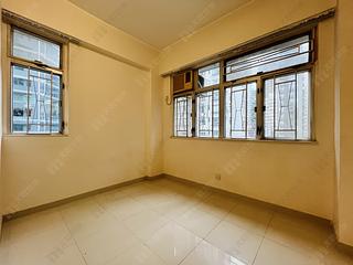Wan Chai - Kar Yau Building 04