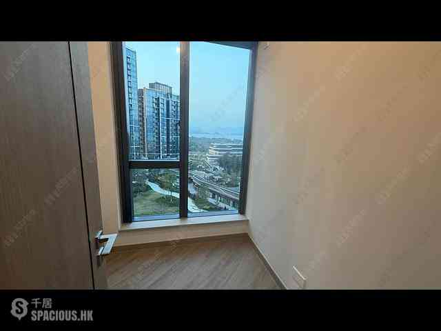 Ma On Shan - Sierra Sea Phase 1B Bleu Avenue Tower 3 02