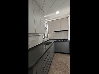 West Kowloon - Sorrento Phase 1 Block 3 05