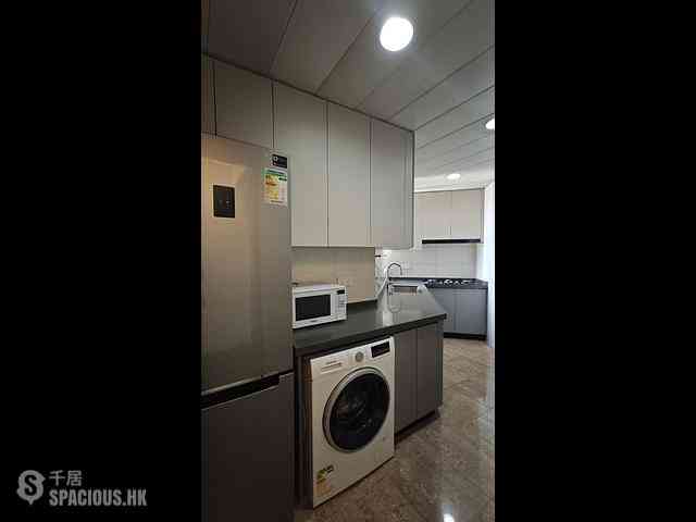 West Kowloon - Sorrento Phase 1 Block 3 06