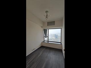 West Kowloon - Sorrento Phase 1 Block 3 11
