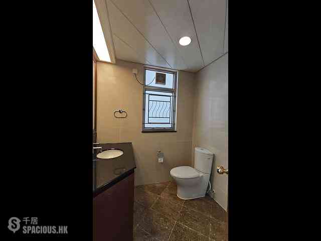 West Kowloon - Sorrento Phase 1 Block 3 12