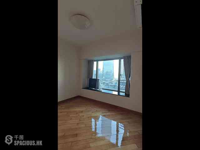 West Kowloon - Sorrento Phase 1 Block 5 05