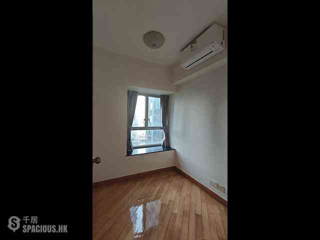 West Kowloon - Sorrento Phase 1 Block 5 07