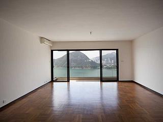 Repulse Bay - Manhattan Tower 06