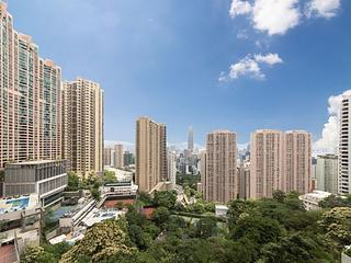 Mid Levels Central - May Tower Block 1 05