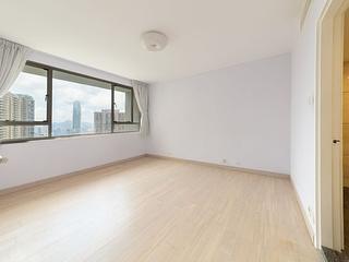 Mid Levels Central - May Tower Block 1 06