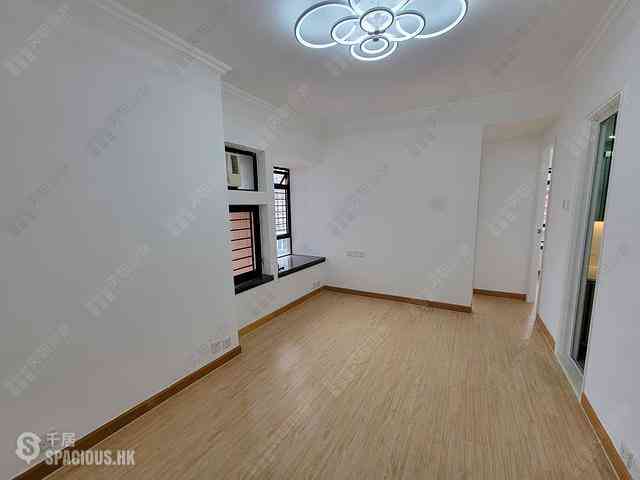 Ma On Shan - Sunshine City Phase 4 Block L 06