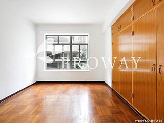 Mid Levels Central - Robinson Garden Apartments 07