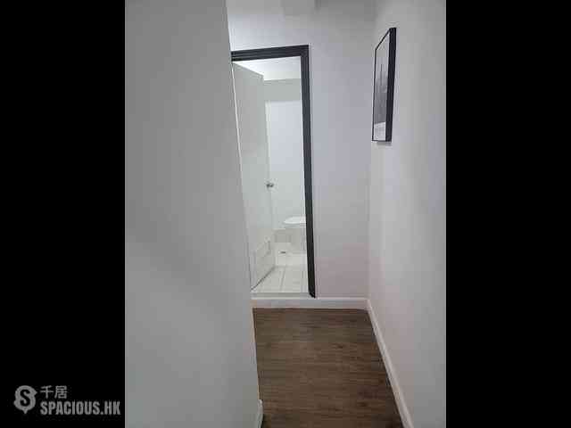 Sheung Wan - 113-115, Wing Lok Street 09
