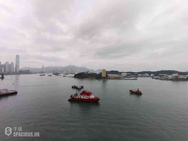 Cheung Sha Wan - Grand Victoria 01