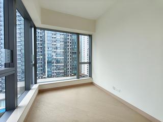 Cheung Sha Wan - Grand Victoria 18