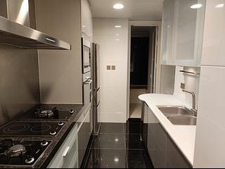 Tai Hang - The Legend Block 1 08