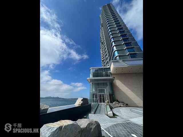 Ap Lei Chau - The Corniche 04