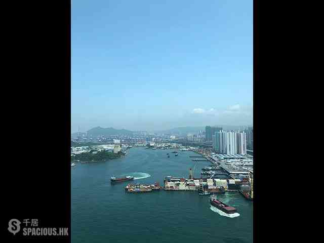 Tai Kok Tsui - The Long Beach 01